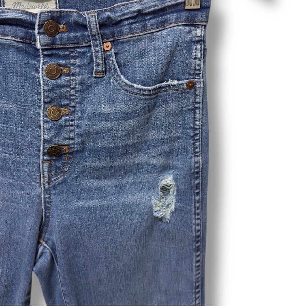497 Madewell | EUC High-Rise Skinny Button-Fly Distressed Jeans (size 27) - Picture 4 of 16